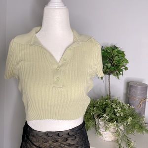 Brandy Melville light green knit cropped sweater OS